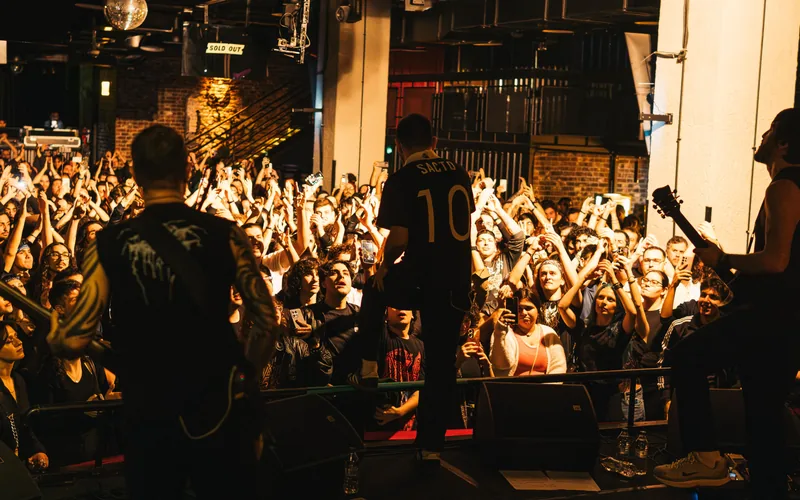 Pickpocket — İzmir